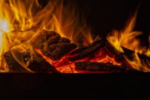 口臭と扁桃炎の原因は何ですか？