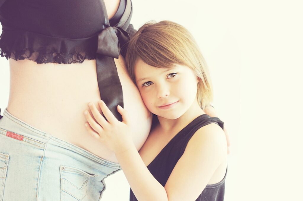 妊娠中に口臭が悪化する原因とは？
